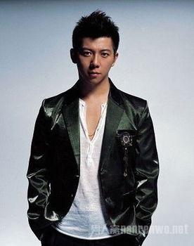 胡海泉爆料歌手修音视频,修音视频背后的行业秘密